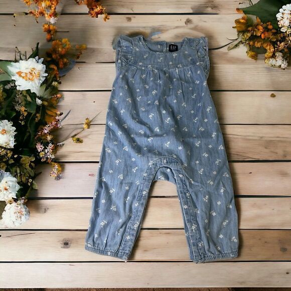 Baby GAP Denim Onesie (6-12 Months) - Picture 1 of 6